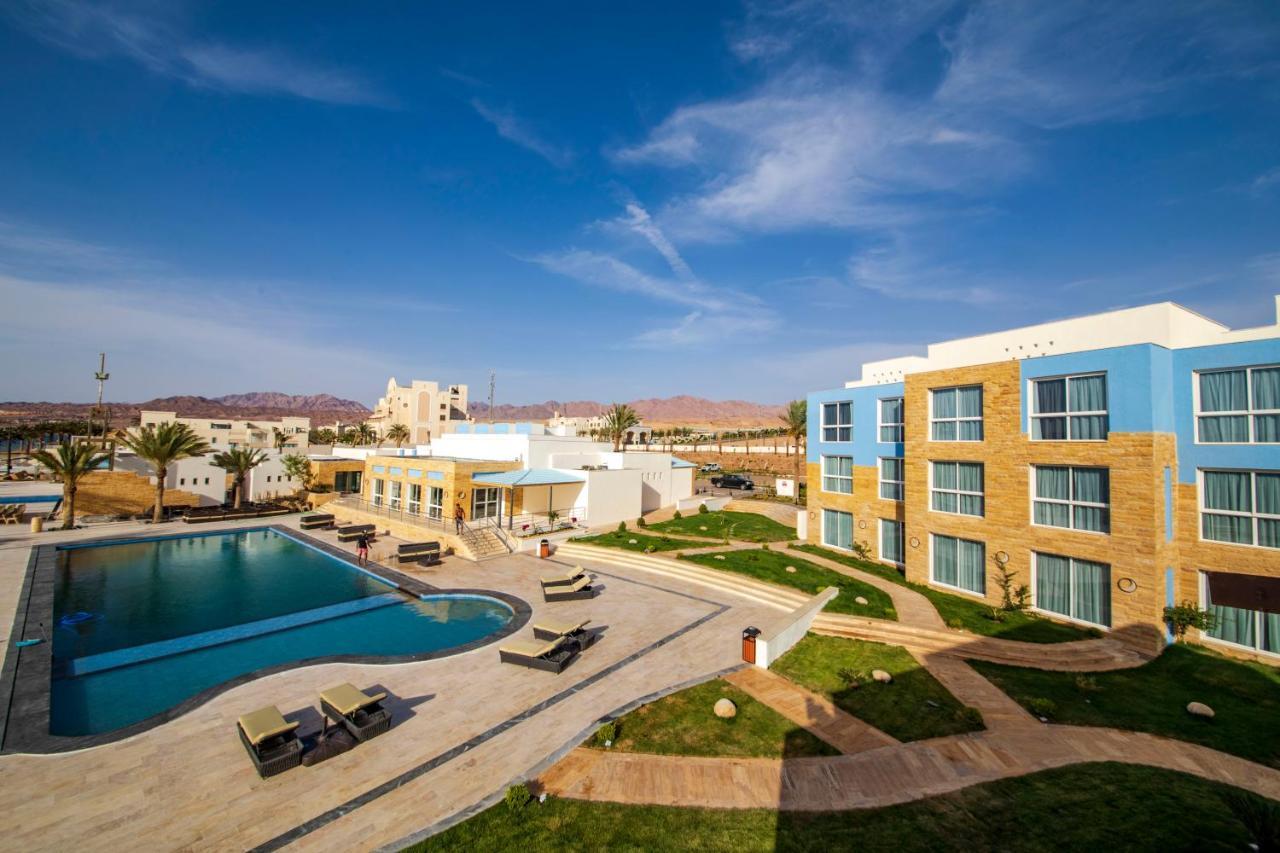 Luxotel Aqaba Beach Resort & Spa Only 15 Years Plus Exterior photo